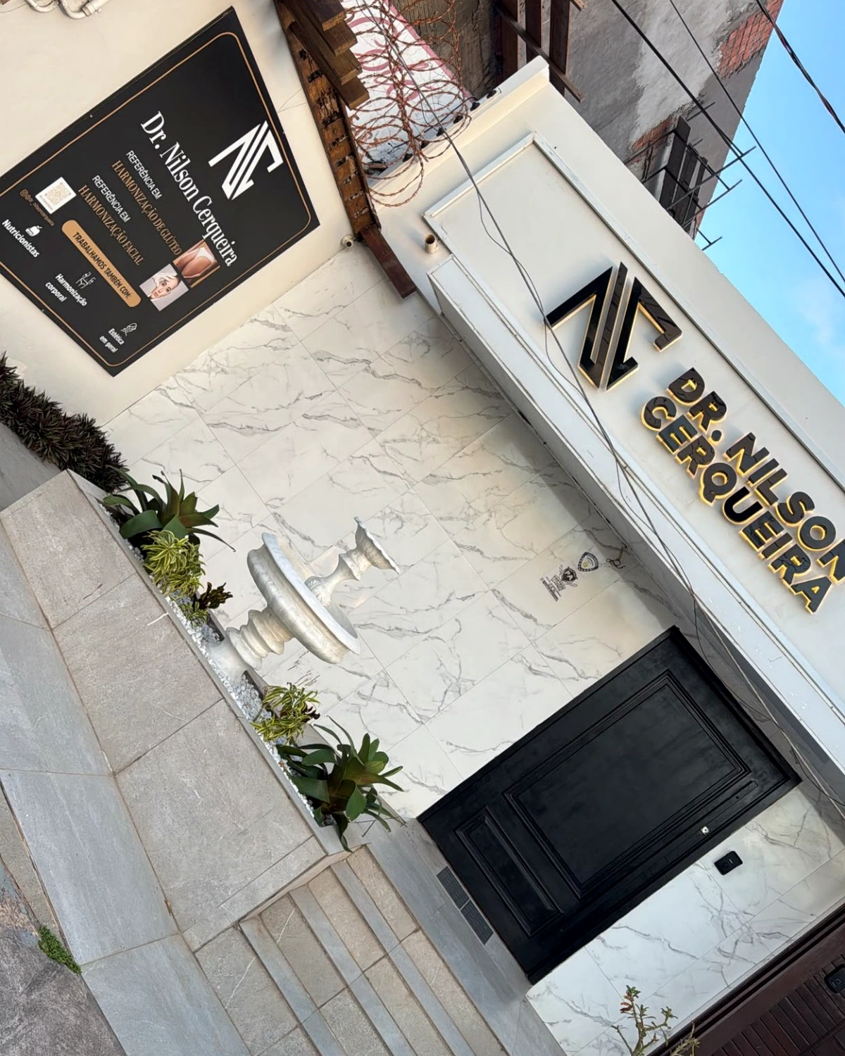 Fachada premium da clínica Dr. Nilson Cerqueira